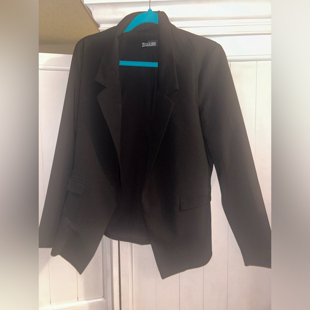 New York and company black blazer
